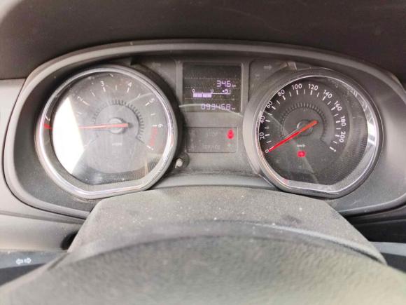 [南通·苏F] 二手雪铁龙雪铁龙C3-XR2015款 1.6L 手动先锋型