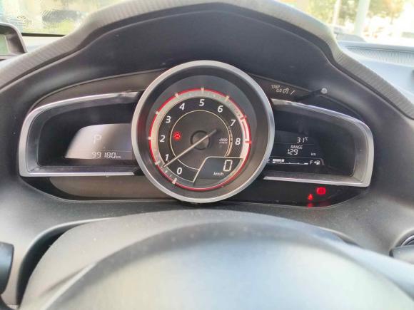 [上海·沪B] 二手马自达马自达3 昂克赛拉2016款 两厢 2.0L 自动旗舰型