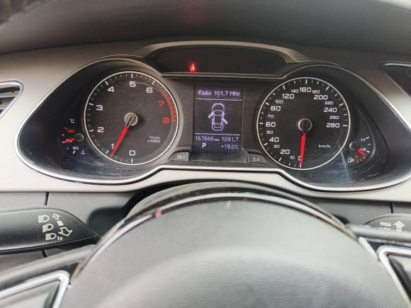 [上海·浙D] 二手奥迪奥迪A4L2016款 35 TFSI 自动舒适型