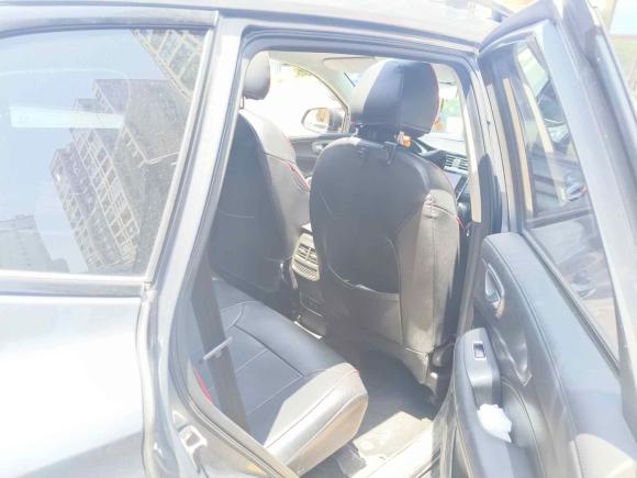 [南通·苏F] 二手荣威荣威RX52020款 PLUS 300TGI 自动Ali国潮旗舰版