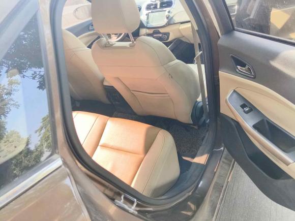 [广州·粤H] 二手福特福睿斯2015款 1.5L 自动时尚型