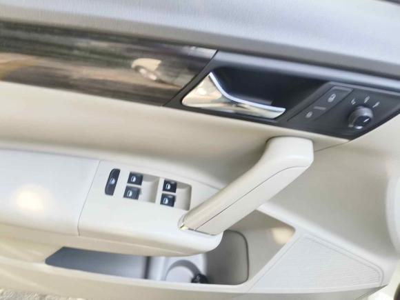 [杭州·浙A] 二手大众朗行2013款 1.6L 自动舒适型