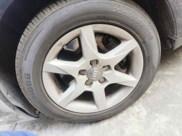 [广州·粤W] 二手奥迪奥迪A6L2011款 2.0 TFSI 自动标准型