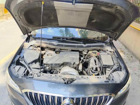 [青岛·鲁B] 二手别克威朗2015款 三厢 15S 自动领先型