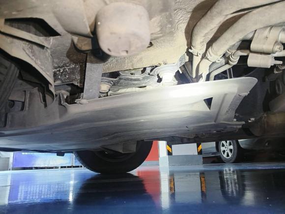 [广州·粤A] 二手奔驰威霆2021款 2.0T 商务版 7座