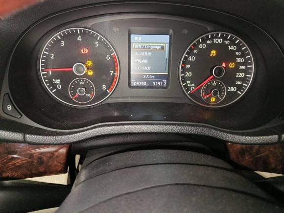 [佛山·粤A] 二手大众帕萨特2011款 2.0TSI DSG至尊版