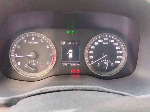 [广州·粤A] 二手现代途胜2015款 1.6T 双离合两驱智能型