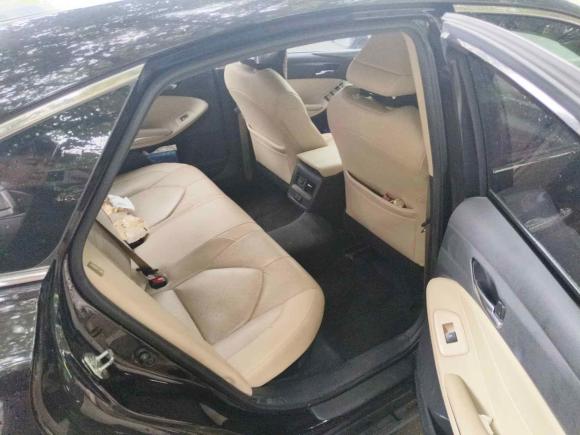 [金华·浙G] 二手丰田亚洲龙2019款 双擎 2.5L 豪华版 国V