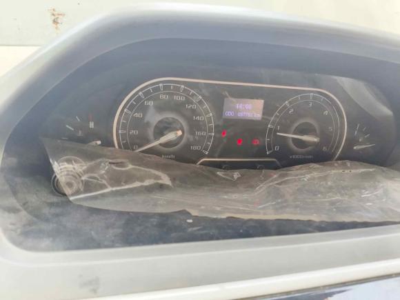 [常州·鲁D] 二手上汽大通MAXUS新途V802019款 2.5T经典款6挡手动傲运通短轴中顶5/6座