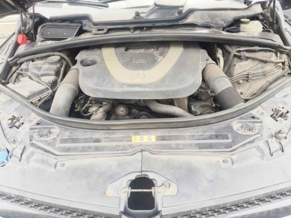 [青岛·鲁B] 二手奔驰奔驰R级2010款 R 350 L 4MATIC