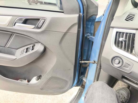 [上海·沪A] 二手荣威荣威RX5新能源2017款 eRX5 50T 混动互联尊荣旗舰版