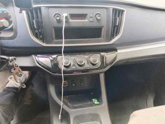 [苏州·粤A] 二手东风风行菱智新能源2023款 乘用版 经典型 5座