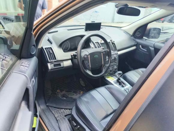 [深圳·粤W] 二手路虎神行者22014款 2.0T Si4 SE汽油版