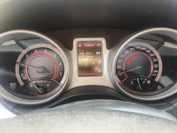 [上海·沪B] 二手道奇酷威2013款 2.4L 两驱尊尚版