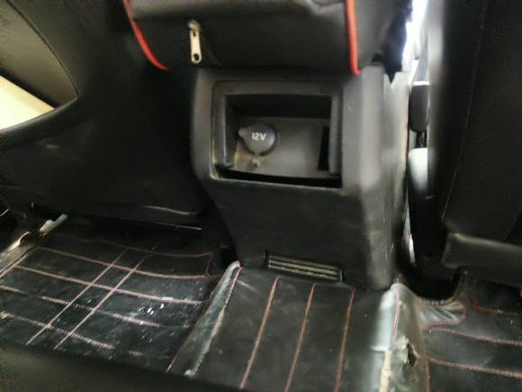 [嘉兴·浙F] 二手江铃驭胜S3502013款 2.4T 手动两驱柴油豪华版5座