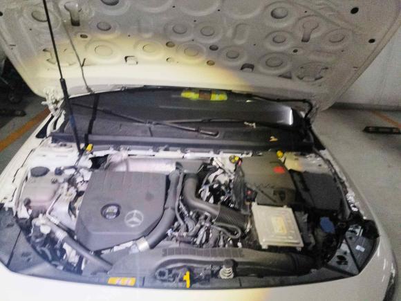 [杭州·浙A] 二手奔驰奔驰A级2022款 A 200 L 运动轿车动感型