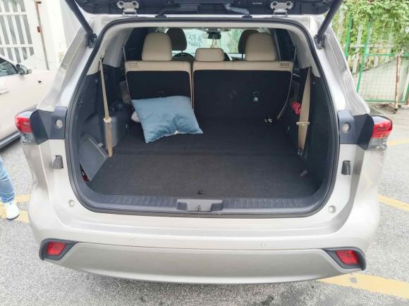 [苏州·苏U] 二手丰田汉兰达2022款 双擎 2.5L 四驱尊贵版 7座