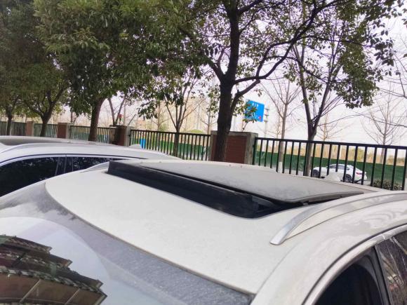 [南通·苏F] 二手凯迪拉克凯迪拉克XT42020款 28T 两驱领先型