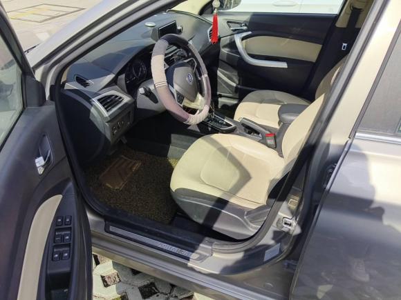 [温州·浙C] 二手长安悦翔V72016款 1.6L 自动乐享型 国IV