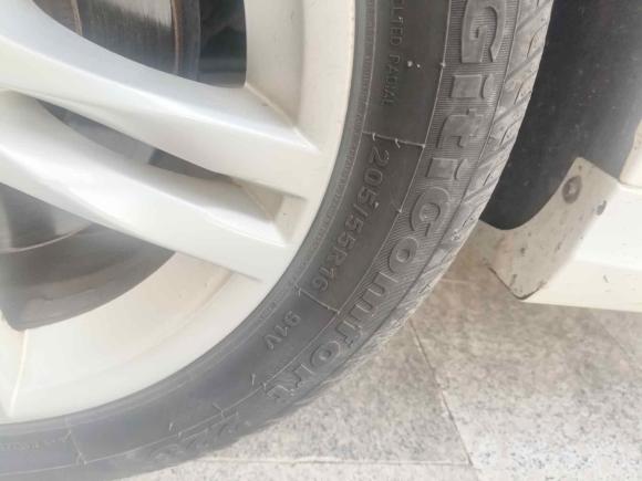 [青岛·鲁B] 二手奔腾奔腾B302017款 1.6L 自动豪华型