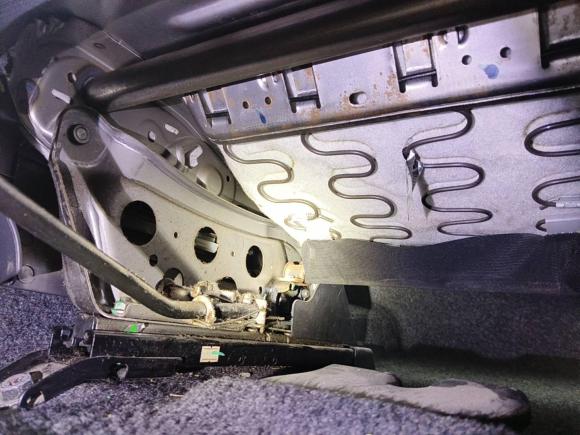 [上海·沪A] 二手日产骊威2010款 劲锐版 1.6L 自动标准型