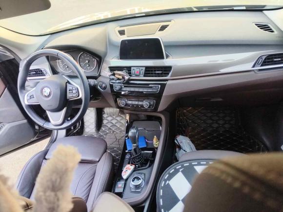 [上海·沪D] 二手宝马宝马X12018款 xDrive20Li 尊享型