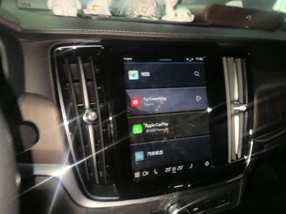 [杭州·浙A] 二手沃尔沃沃尔沃S902022款 B5 智远豪华版