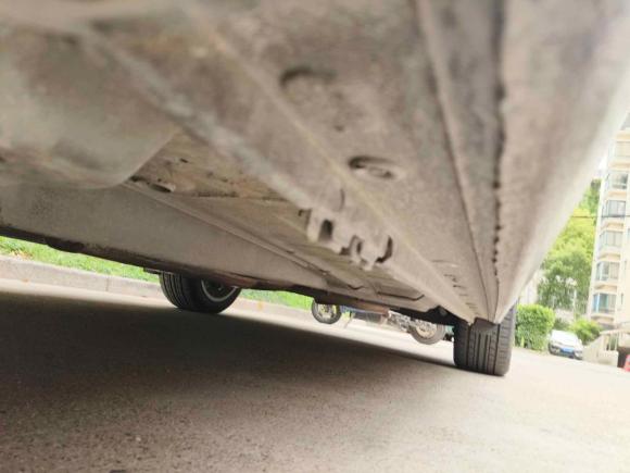 [上海·沪A] 二手荣威荣威9502012款 2.4L 豪华行政版