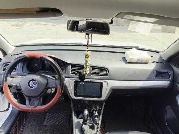 [成都·川B] 二手大众朗逸2017款 1.6L 自动风尚版