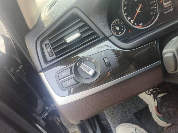 [上海·沪B] 二手宝马宝马5系2017款 525Li 豪华设计套装