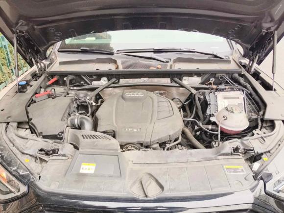 [南京·苏A] 二手奥迪奥迪Q5L2022款 40T 时尚动感型