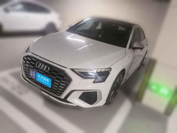 [深圳·粤B] 二手奥迪奥迪A32023款 改款 A3L Limousine 35 TFSI 时尚运动型