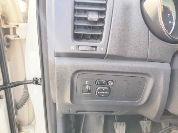 [成都·川A] 二手长安长安CS352015款 1.6L 手动豪华型 国IV