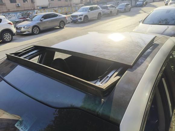 [无锡·苏B] 二手起亚起亚K52011款 2.0L 自动DLX