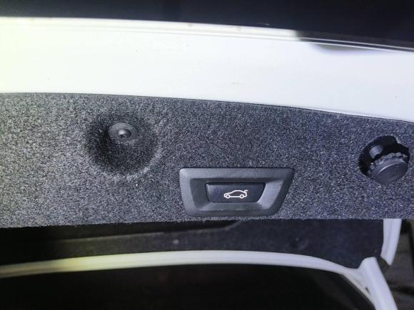 [广州·粤A] 二手宝马宝马5系2017款 520Li 典雅型