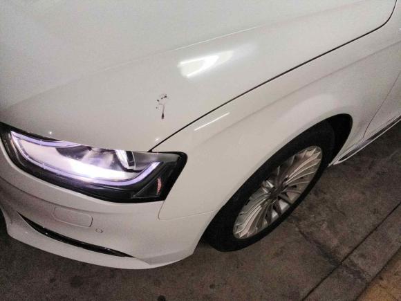 [青岛·鲁B] 二手奥迪奥迪A4L2015款 35 TFSI 自动舒适型