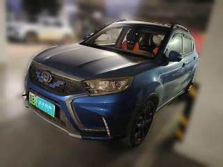 江铃集团新能源易至EX52018款 悦动型