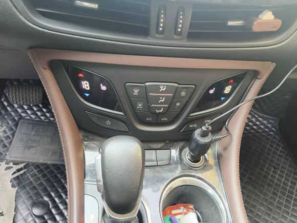 [佛山·粤Y] 二手别克昂科威Plus2014款 28T 四驱精英型