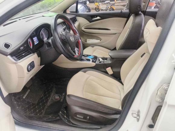 [广州·粤R] 二手别克威朗2015款 三厢 15S 自动领先型