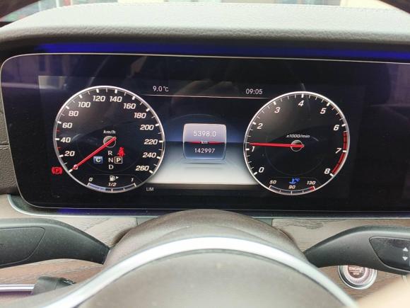 [南京·苏A] 二手奔驰奔驰E级2020款 改款 E 300 L 时尚型