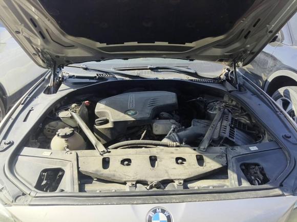 [上海·闽A] 二手宝马宝马5系2013款 525Li 卓乐版