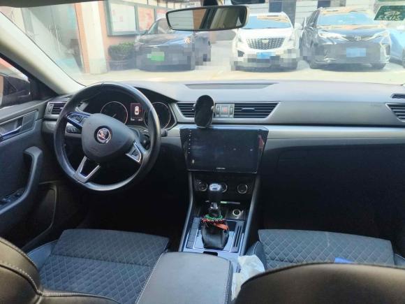 [上海·沪B] 二手斯柯达速派2016款 TSI330 DSG创行版