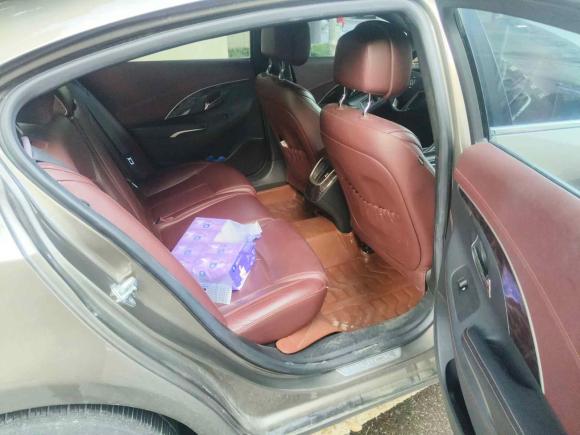 [武汉·鄂A] 二手别克君越2013款 2.4L SIDI精英舒适型