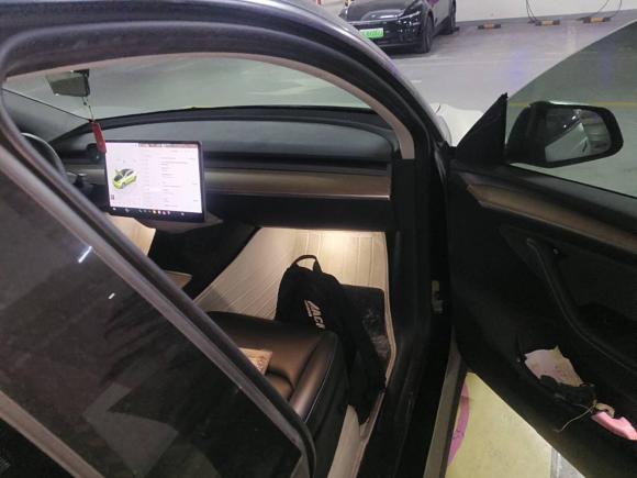 [上海·沪A] 二手特斯拉Model Y2022款 改款 后轮驱动版