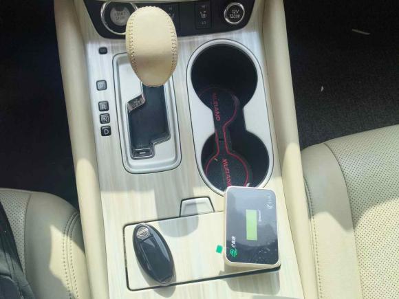 [青岛·鲁B] 二手日产楼兰2015款 2.5L XV RES Plus 两驱豪雅版