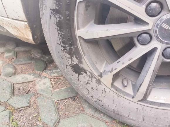 [上海·皖N] 二手比亚迪驱逐舰052023款 冠军版 DM-i 55KM 豪华型