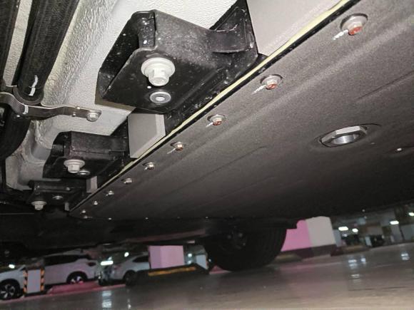 [广州·粤A] 二手奇瑞风云A8L2025款 1.5TGDI 145km 豪华型