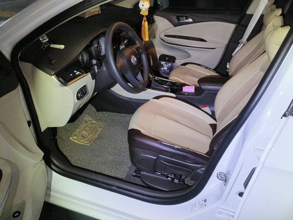 [上海·苏K] 二手别克威朗2017款 三厢 15S 自动进取型