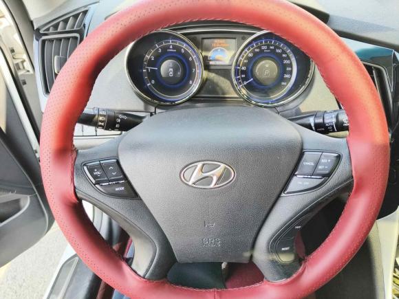 [南京·苏A] 二手现代索纳塔2014款 2.4L 自动豪华版 国IV