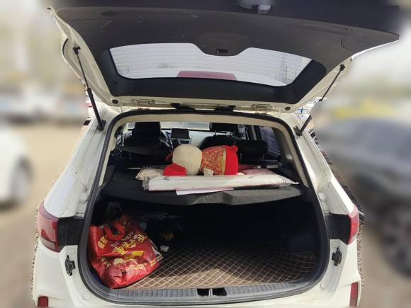 [西安·陕U] 二手奔腾奔腾X402019款 1.6L 手动豪华型 国VI